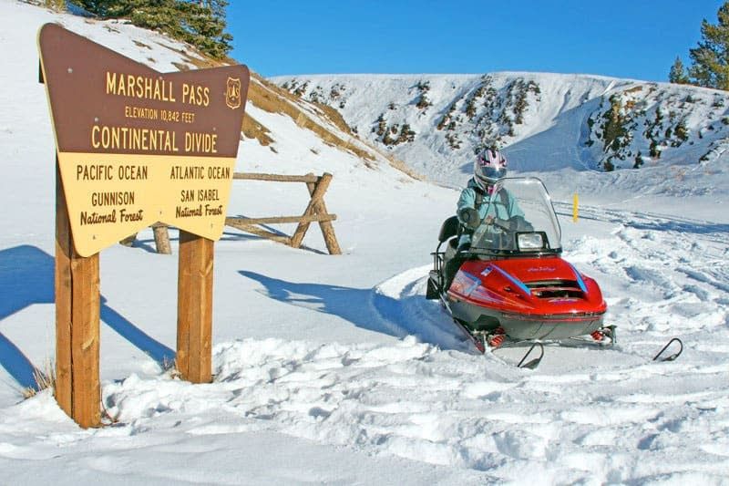 snowmobiling_marshall_pass