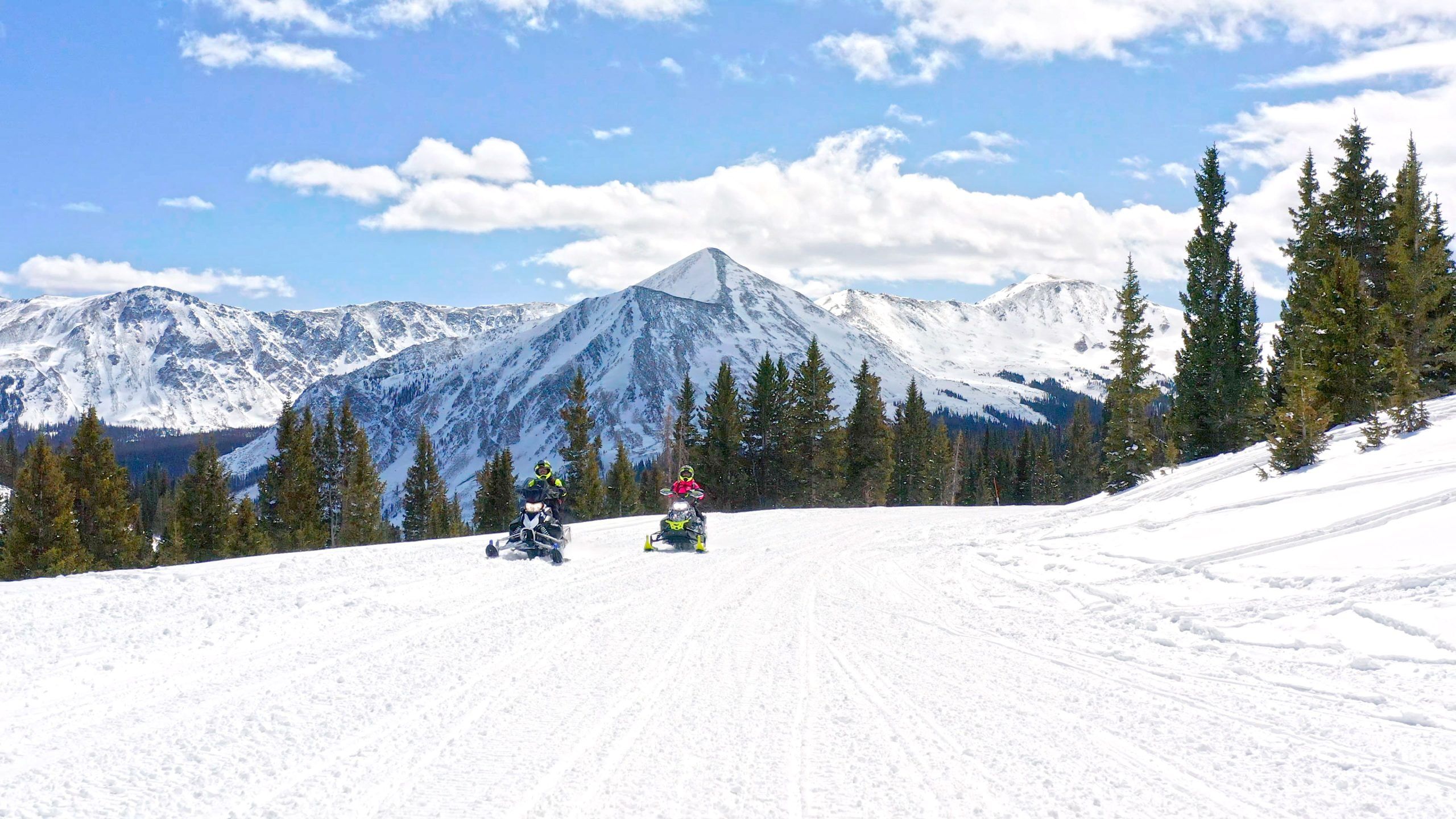 Snowmobiling Cottonwood Pass